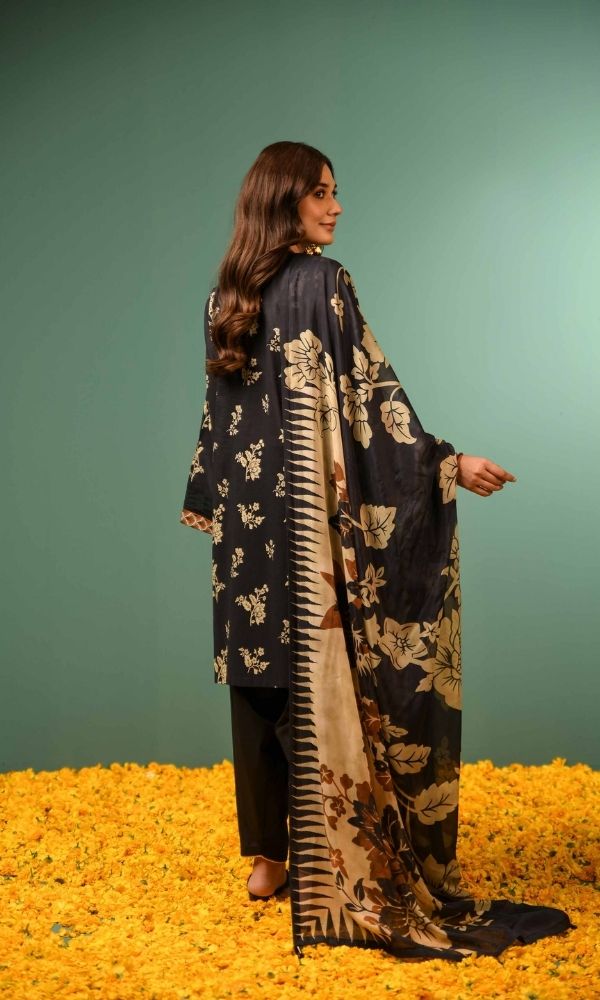 Dhanak 3pc unstitched heavy embroidered suit with poly woolen shawl