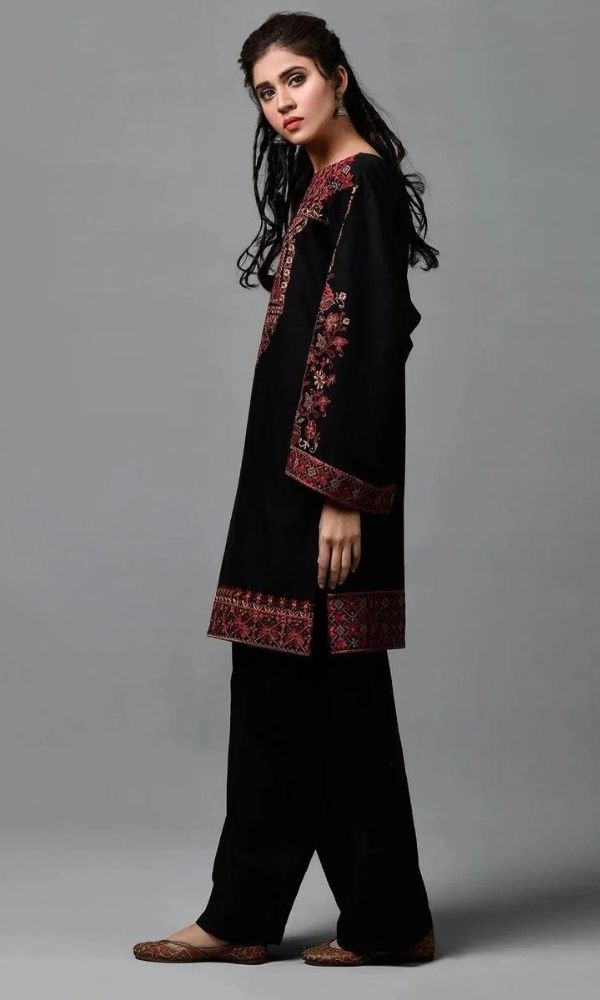 Lawn 3pc heavy embroidered suit