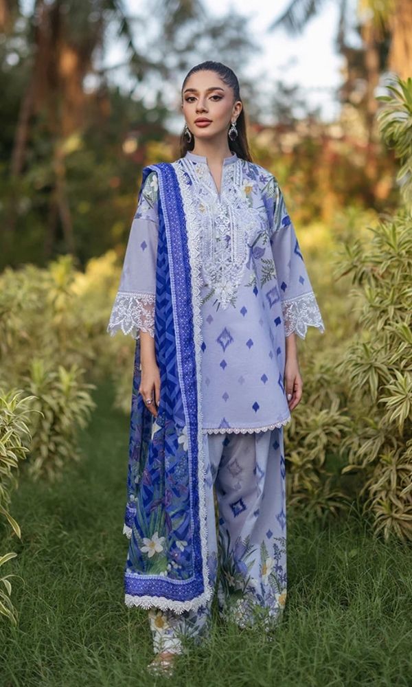 Lawn 3pc unstitched digital printed embroidered suit with embroidered patches