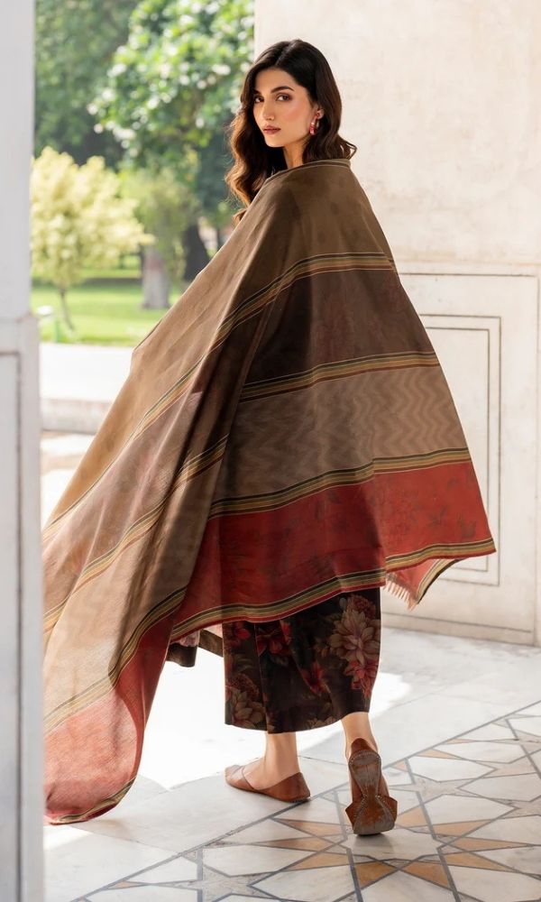 Khaddar 3pc unstitched digital printed suit