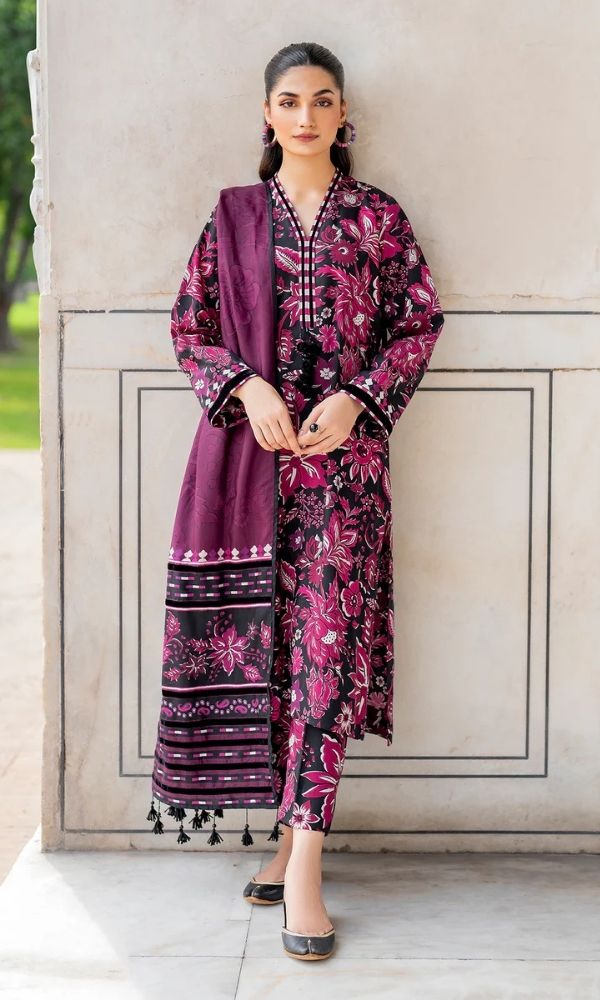 Khaddar 3pc unstitched digital printed suit