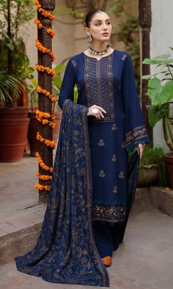 Dhanak 3pc heavy embroidered shirt with dhanak heavy embroidered shawl