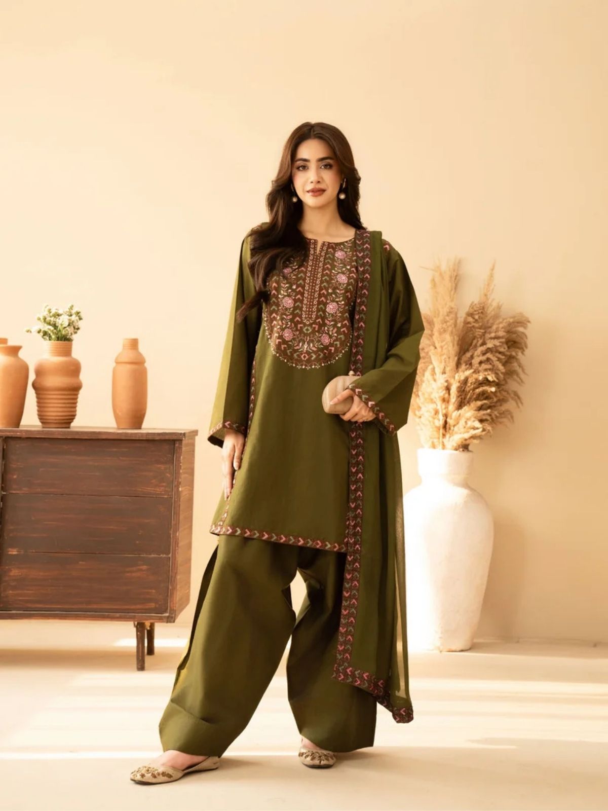 Dhanak 3pc unstitched embroiered collection suit