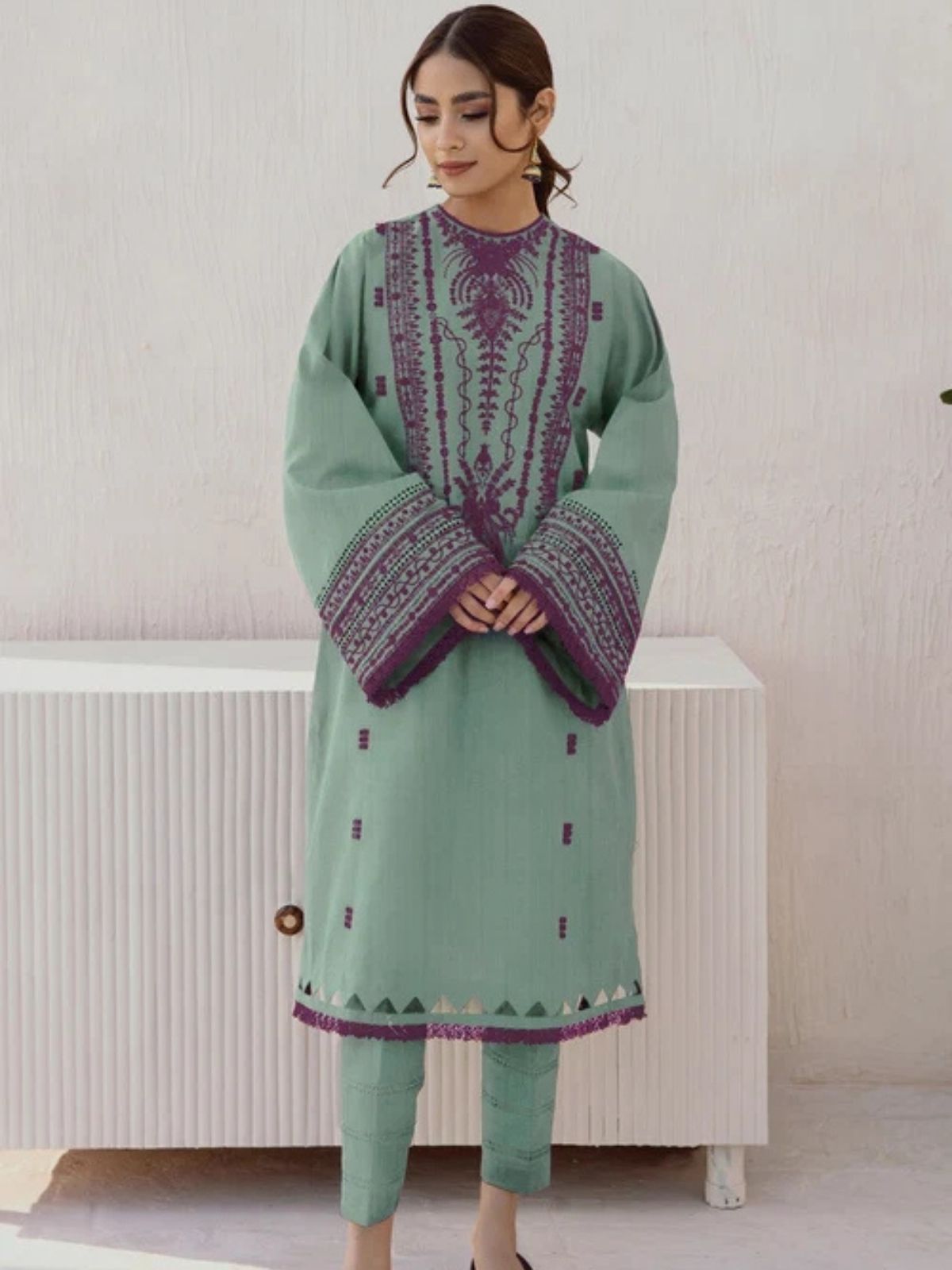 Dhanak 3pc unstitched winter collection embroidered suit