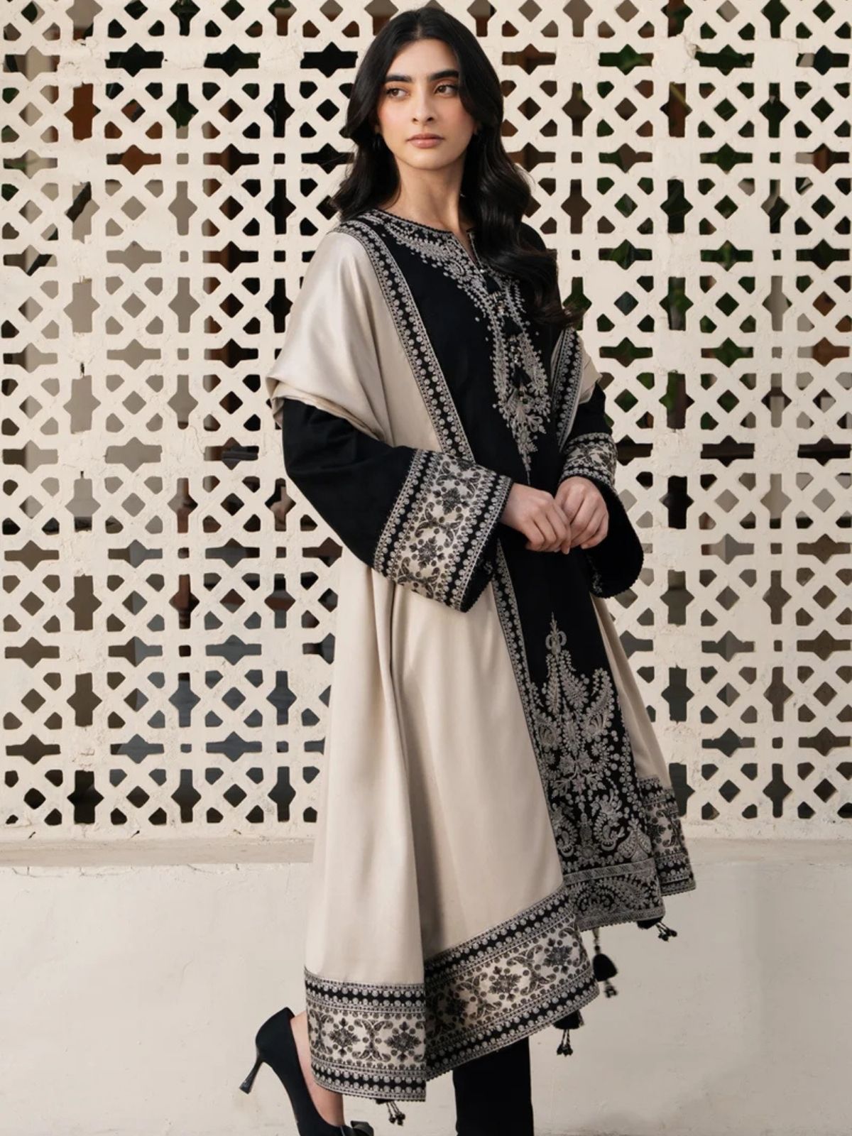 Dhanak 3pc usntitched winter collection embroidered suit