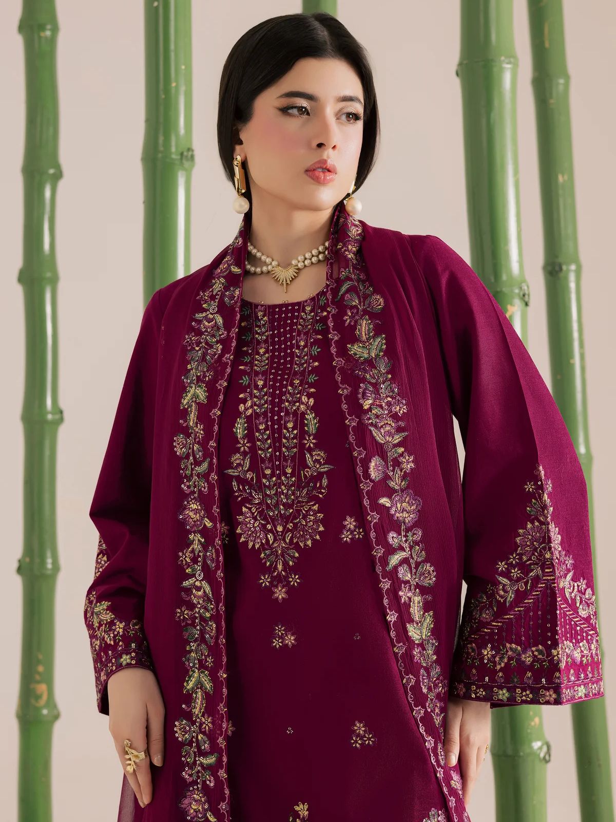 Lawn 3pc unstitched embroiered summer collection suit