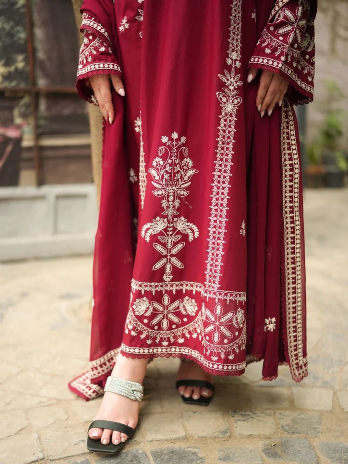 Dhanak 3pc unstitched fully beautiful embroidered winter collection suit