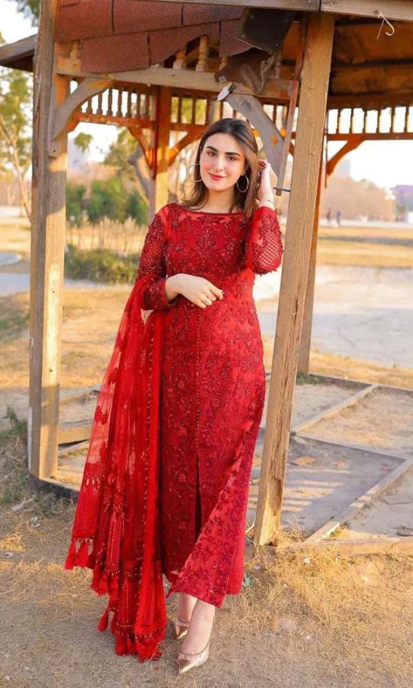Lawn 3pc unstitched summer embroidered collection suit