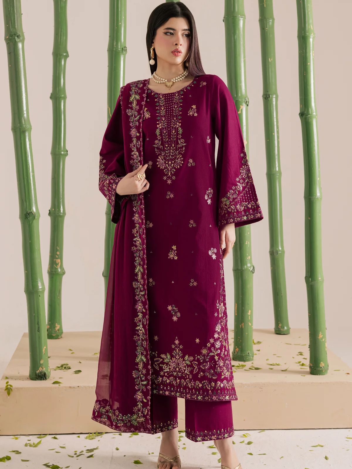Lawn 3pc unstitched embroiered summer collection suit