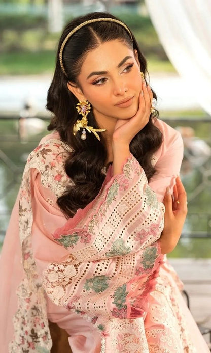 Lawn 3pc usntitched heavy embroiered summer collection suit