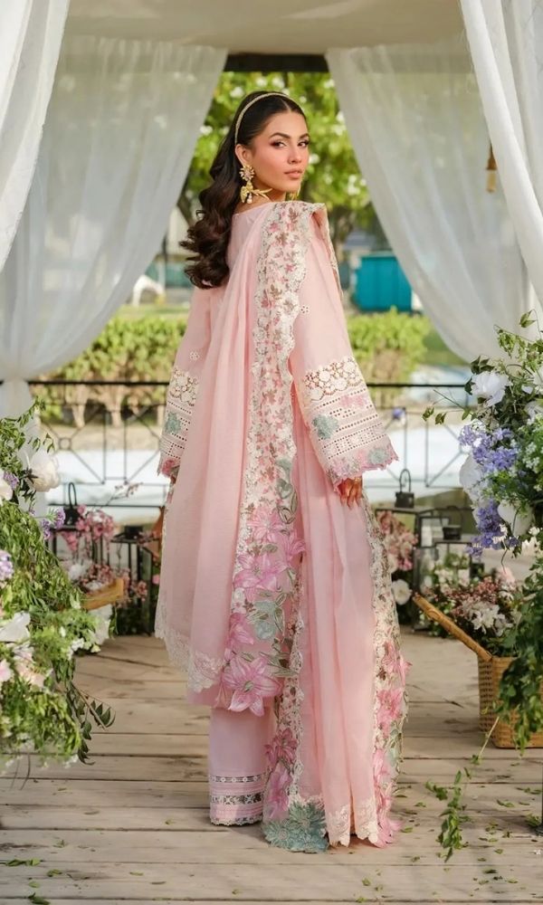 Lawn 3pc usntitched heavy embroiered summer collection suit