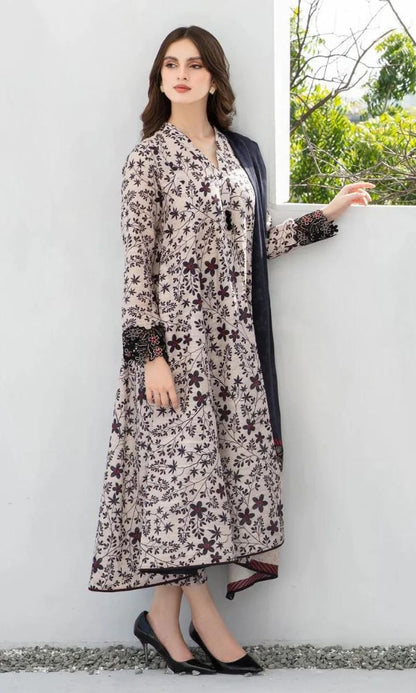 3pc khaddar unstitched digital printed suit