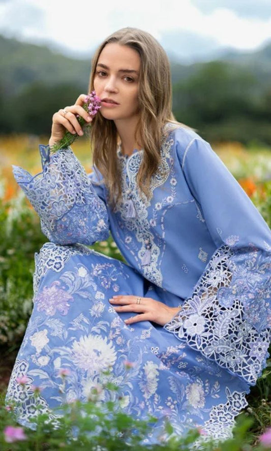 khaadi stdudio Lawn 3pc unstitched heavy embroiered suit silk dupatta