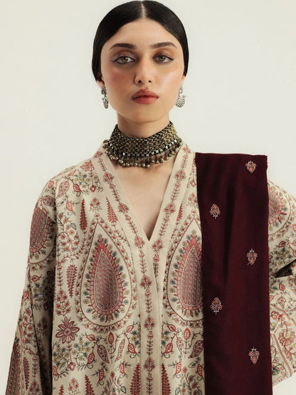 Dhanak 3pc embroiered winter collection suit
