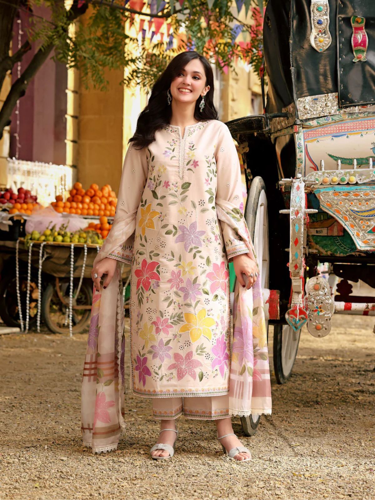 Lawn 3pc unstitched summer colection embroiered article