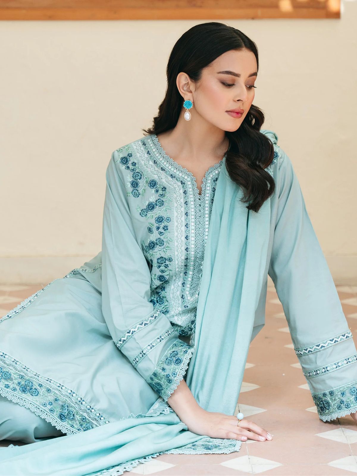 Lawn 3pc unstitched embroiered summer collection article