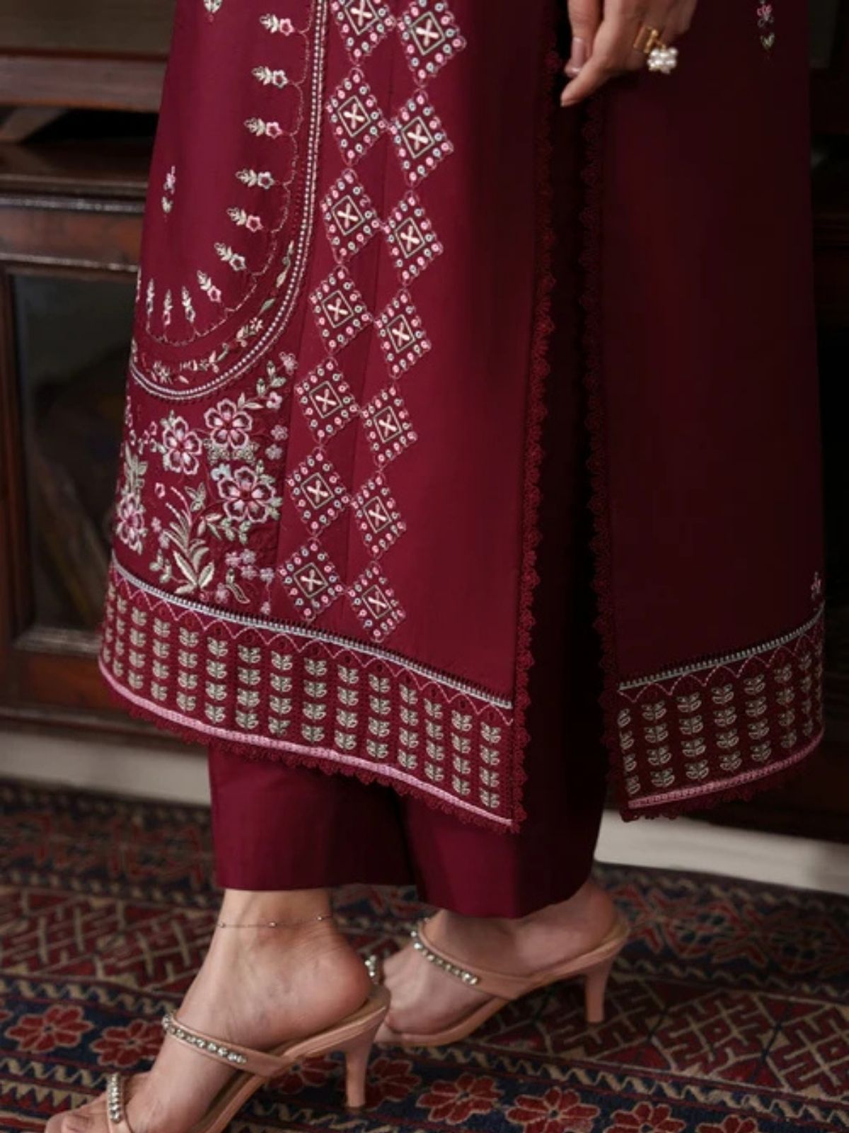 Dhanak 3pc unstitched embroiered winter collection suit