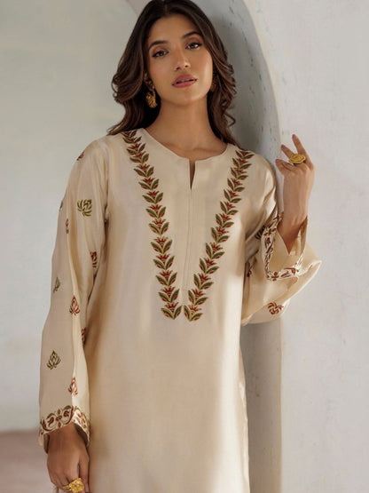 Dhanak 3pc unstitched embriodered winter collection suit
