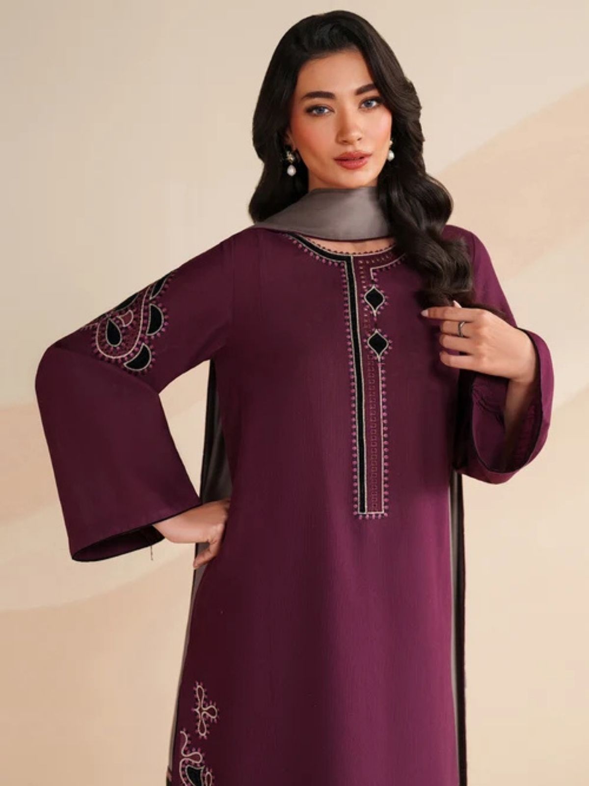 Dhanak 3pc unstitched winter collection embroidered suit