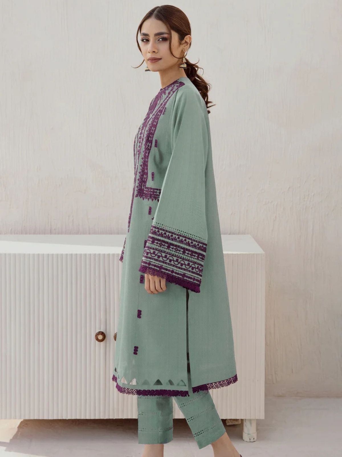 Dhanak 3pc unstitched winter collection embroidered suit
