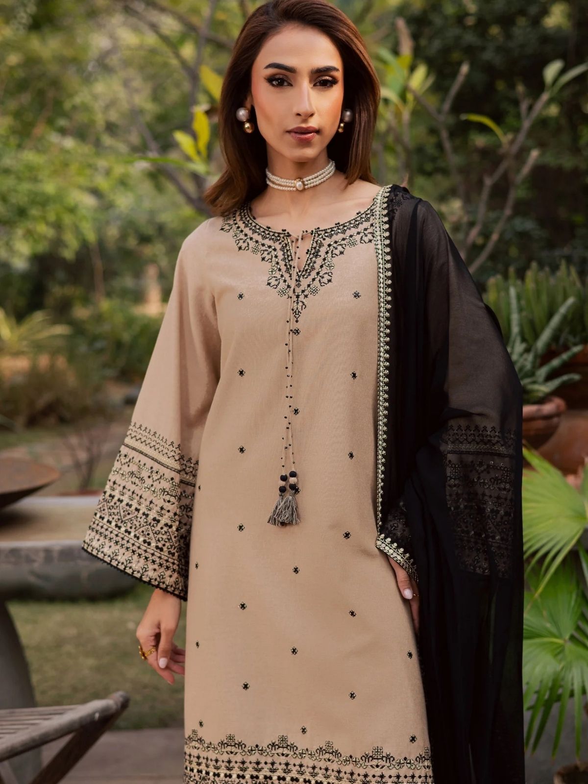 Dhanak 3pc unstitched embroidered winter collection