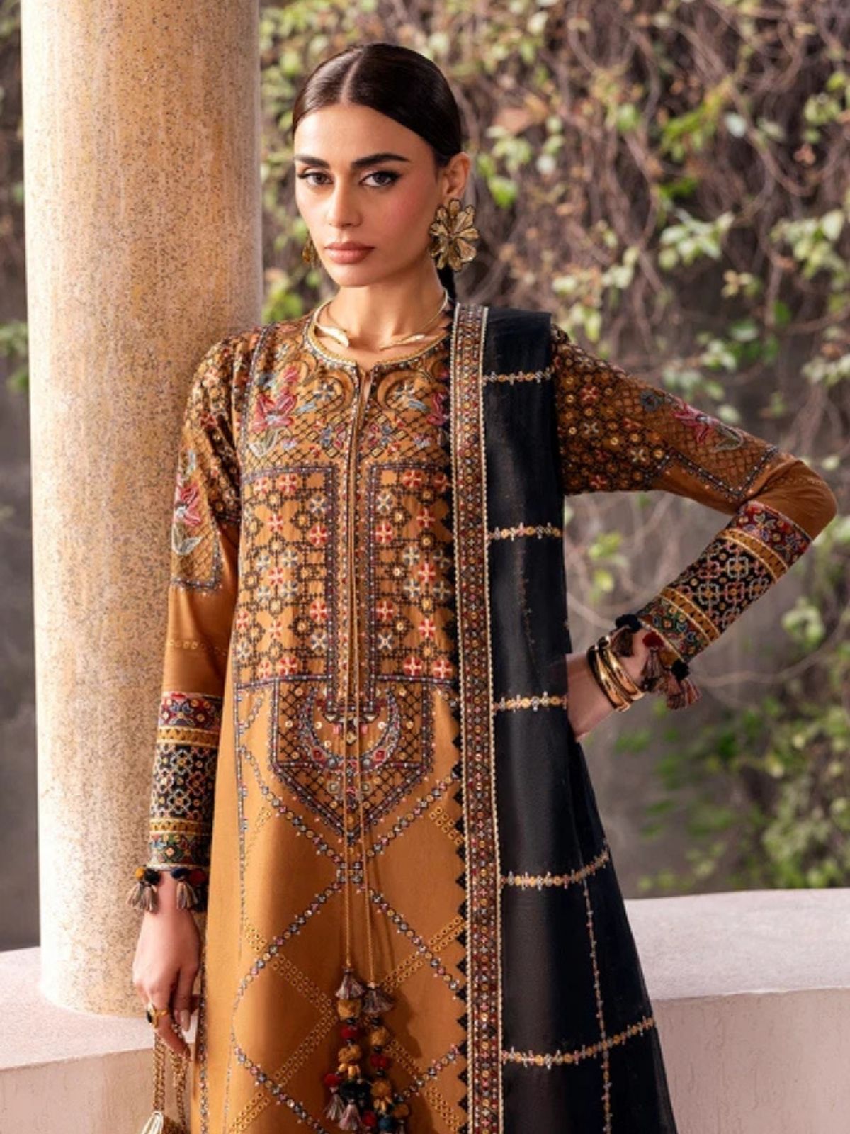 Dhanak 3pc usntitched winter collection embroidered suit
