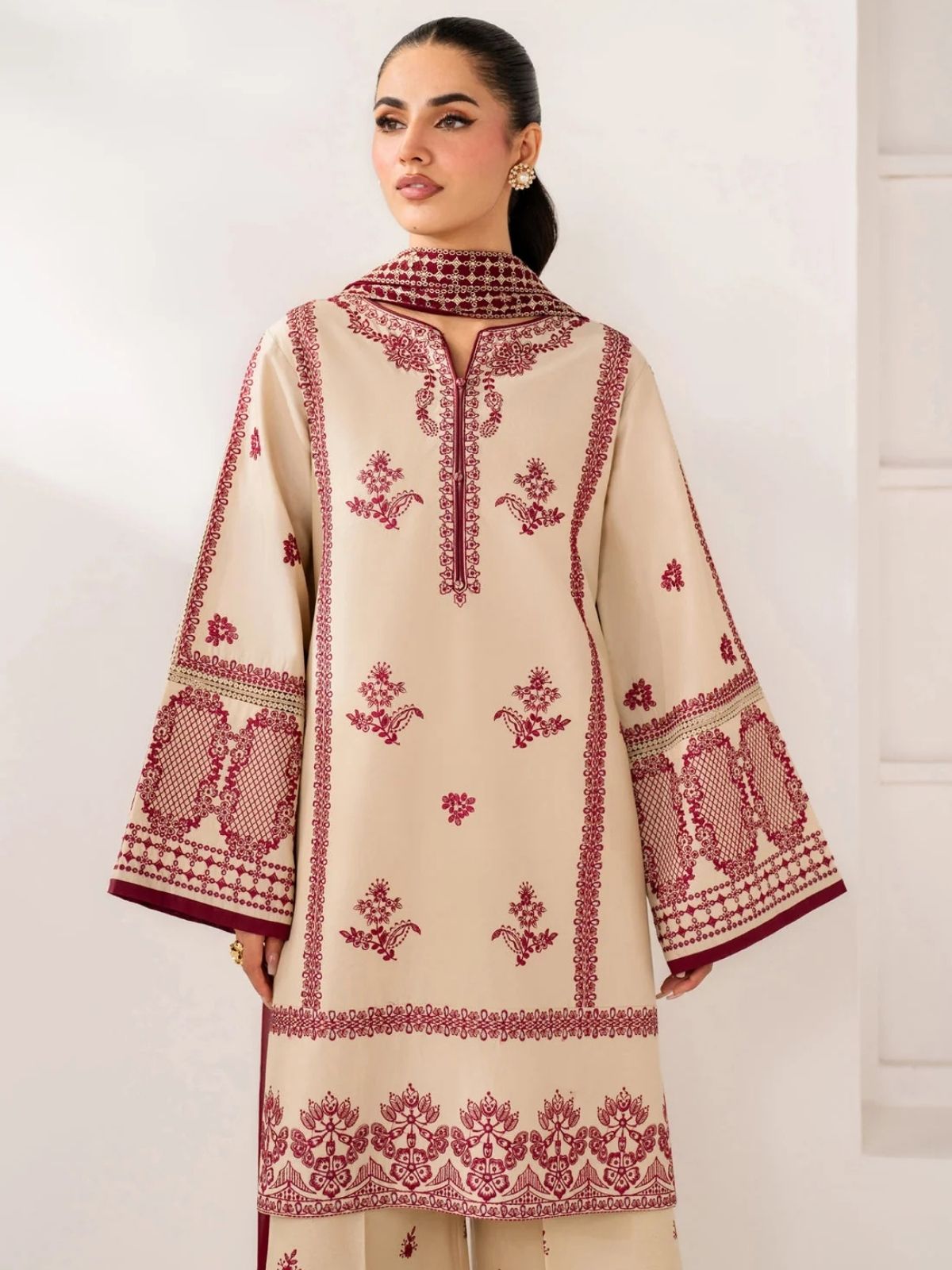 Dhanak 3pc unstitched embroidered winter collection suit